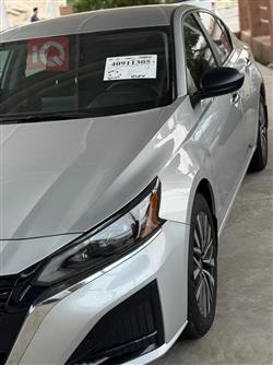 نیسان ئەلتیما